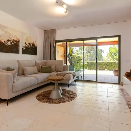 Апартаменты Benatalaya Golf Views Эстепона