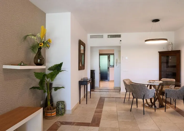 Benatalaya Golf Views * Estepona