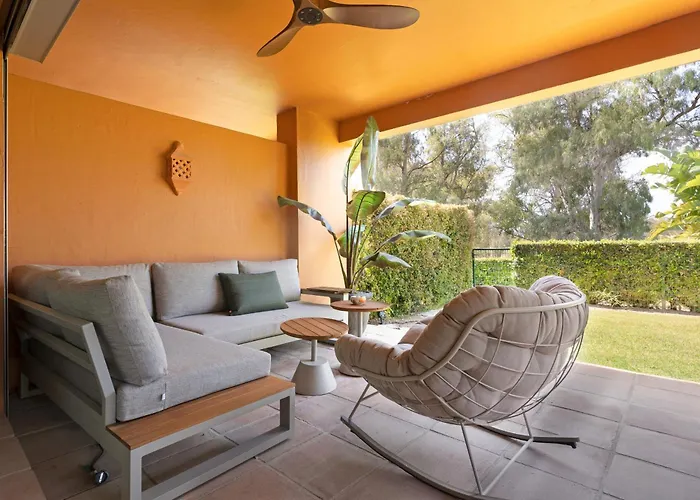 Benatalaya Golf Views * Estepona